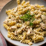 Crockpot Garlic Parmesan Chicken Pasta