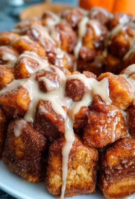 Pumpkin Spice Monkey Bread Recipe