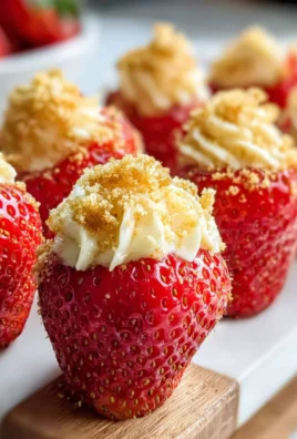 Cheesecake Stuffed Strawberries