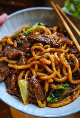 Simple Black Pepper Beef Udon