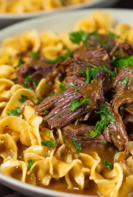 Old Fashioned Beef & Noodles