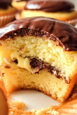 Boston Cream Pie Cupcakes