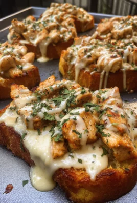 Chicken Alfredo Garlic Toast
