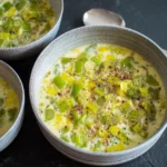Blumenkohl-Cremesuppe mit Kartoffeln