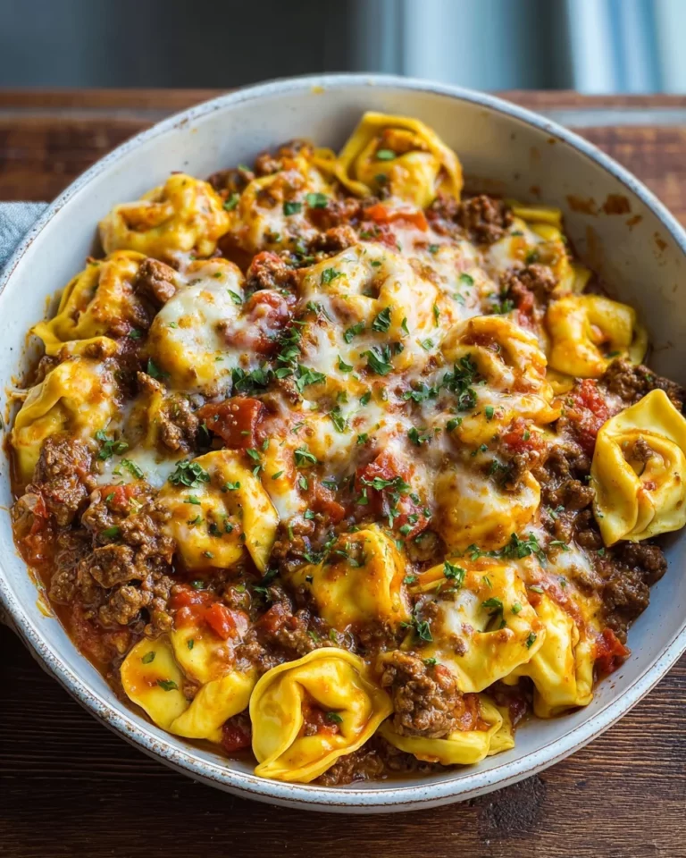 Cheesy Taco Tortellini Bake: Der ultimative Familienauflauf!