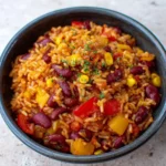 One-Pot-Reis mit Paprika, Bohnen und Mais
